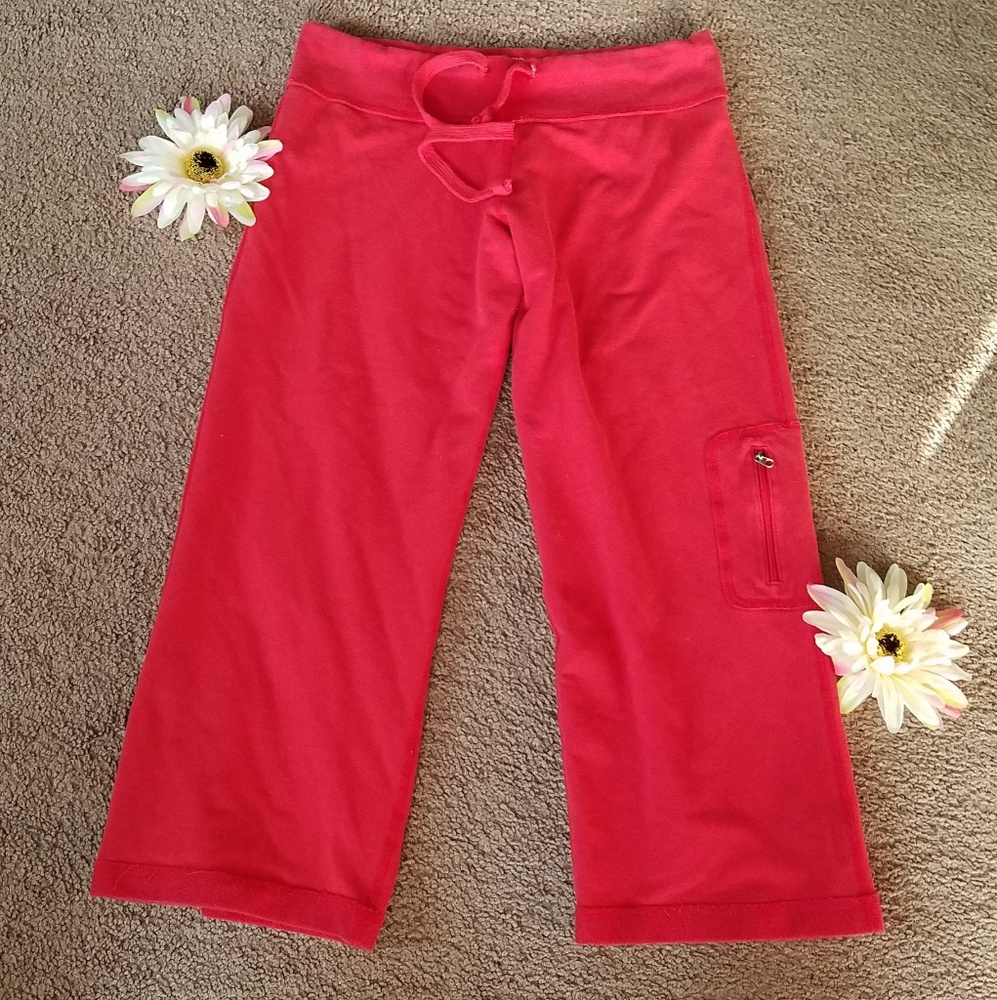 Lululemon  Athletica Basic Capri Pants